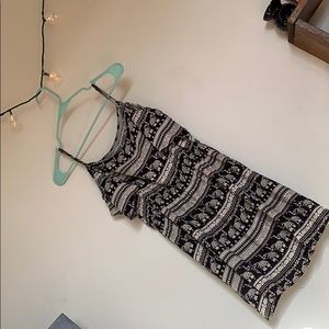 Summer day dress , little hippy , very cute ❤️